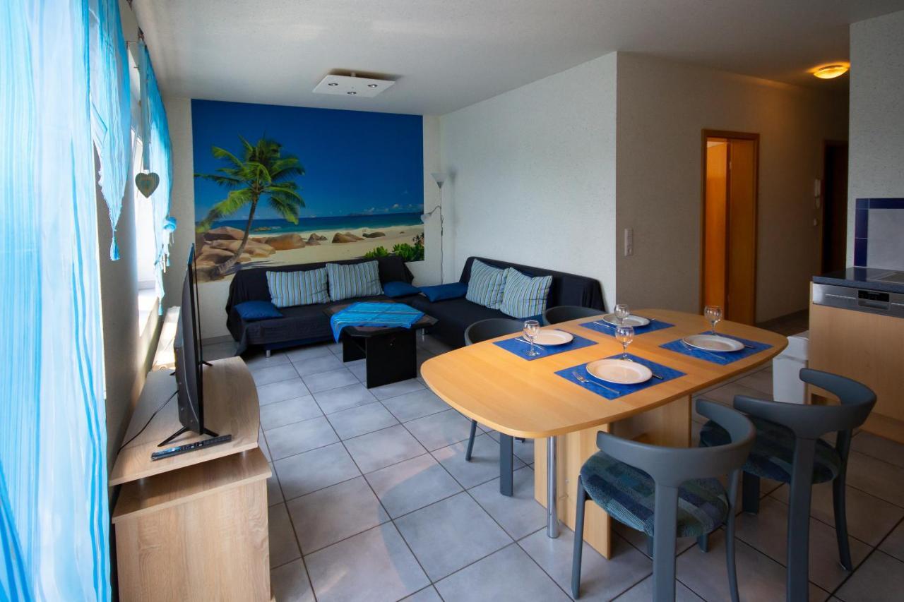 Vulkanpark-Ferienwohnung Karibic Nickenich エクステリア 写真